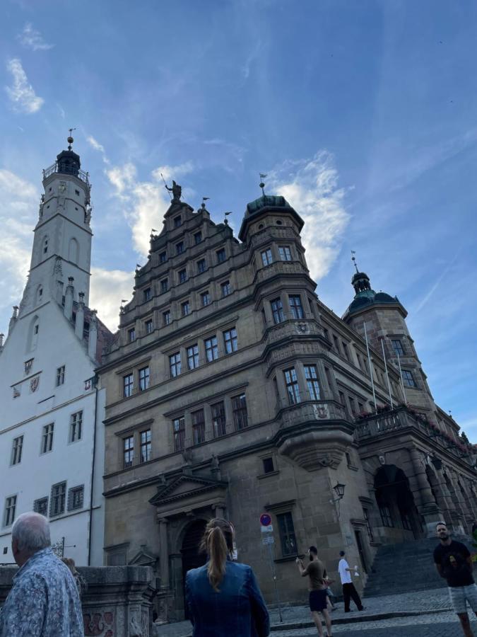 Gaestehaus Alter Keller โรเทนบวร์ก อ็อบ แดร์เทาเบอร์ ภายนอก รูปภาพ