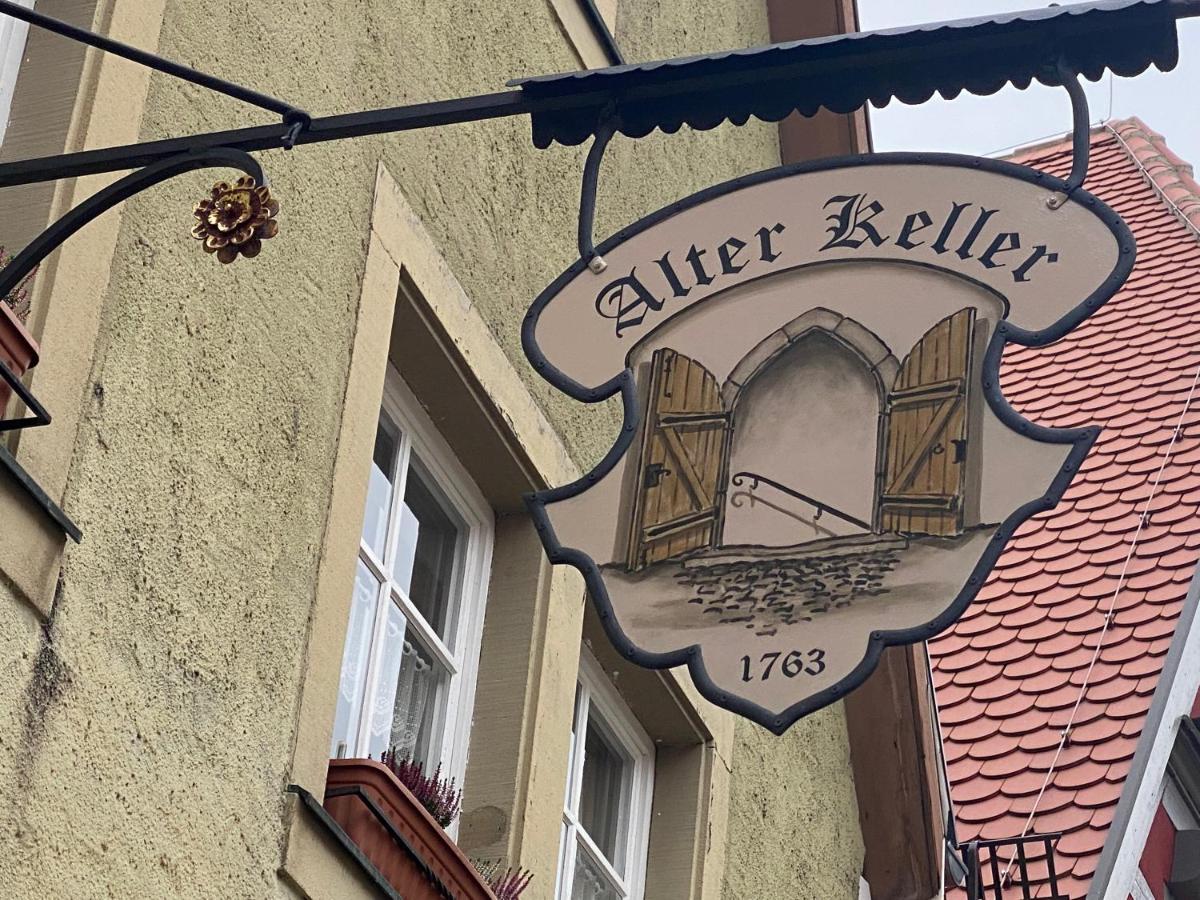 Gaestehaus Alter Keller โรเทนบวร์ก อ็อบ แดร์เทาเบอร์ ภายนอก รูปภาพ