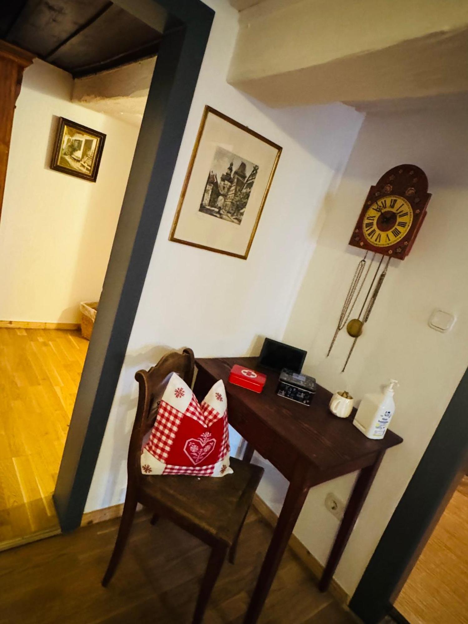 Gaestehaus Alter Keller โรเทนบวร์ก อ็อบ แดร์เทาเบอร์ ภายนอก รูปภาพ